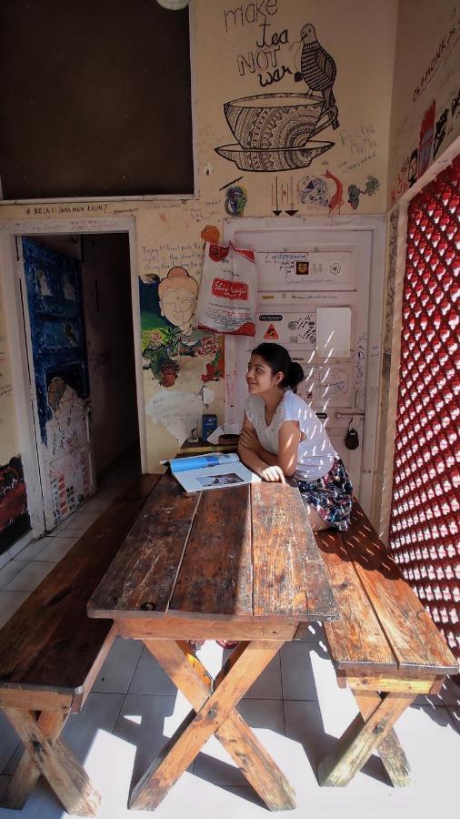 Gibbon Backpackers Hostel Guwahati Eksteriør billede