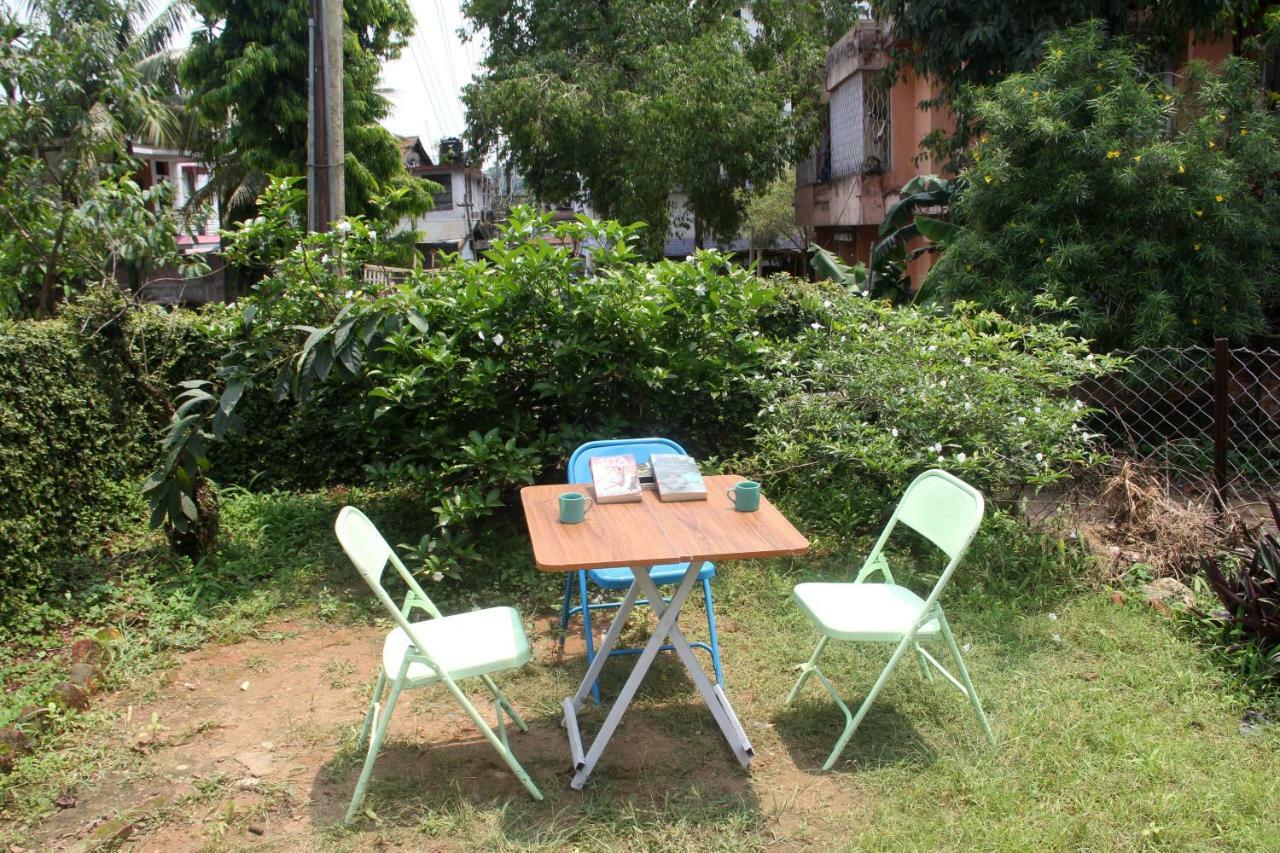 Gibbon Backpackers Hostel Guwahati Eksteriør billede
