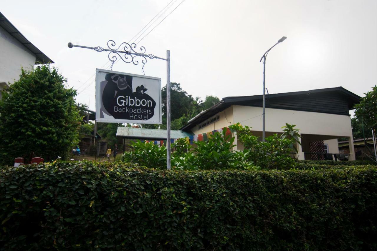 Gibbon Backpackers Hostel Guwahati Eksteriør billede