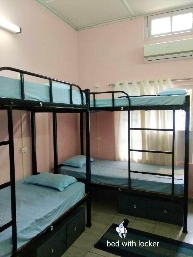 Gibbon Backpackers Hostel Guwahati Eksteriør billede
